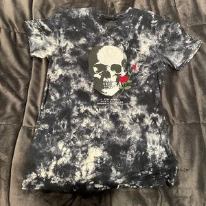 Men’s Skull and Roses Graphic Tie Dye (Brand New)